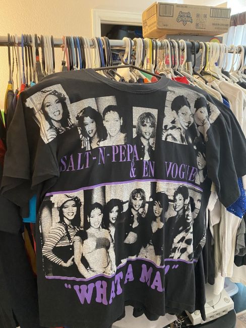 Discover the Must-Have En Vogue Merchandise Every Fan Needs