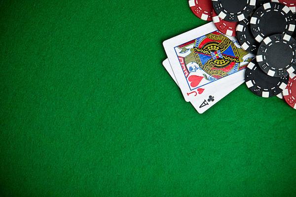 Security Factors to Review When Choosing casino trực tuyến uy tín nhất việt nam Platforms